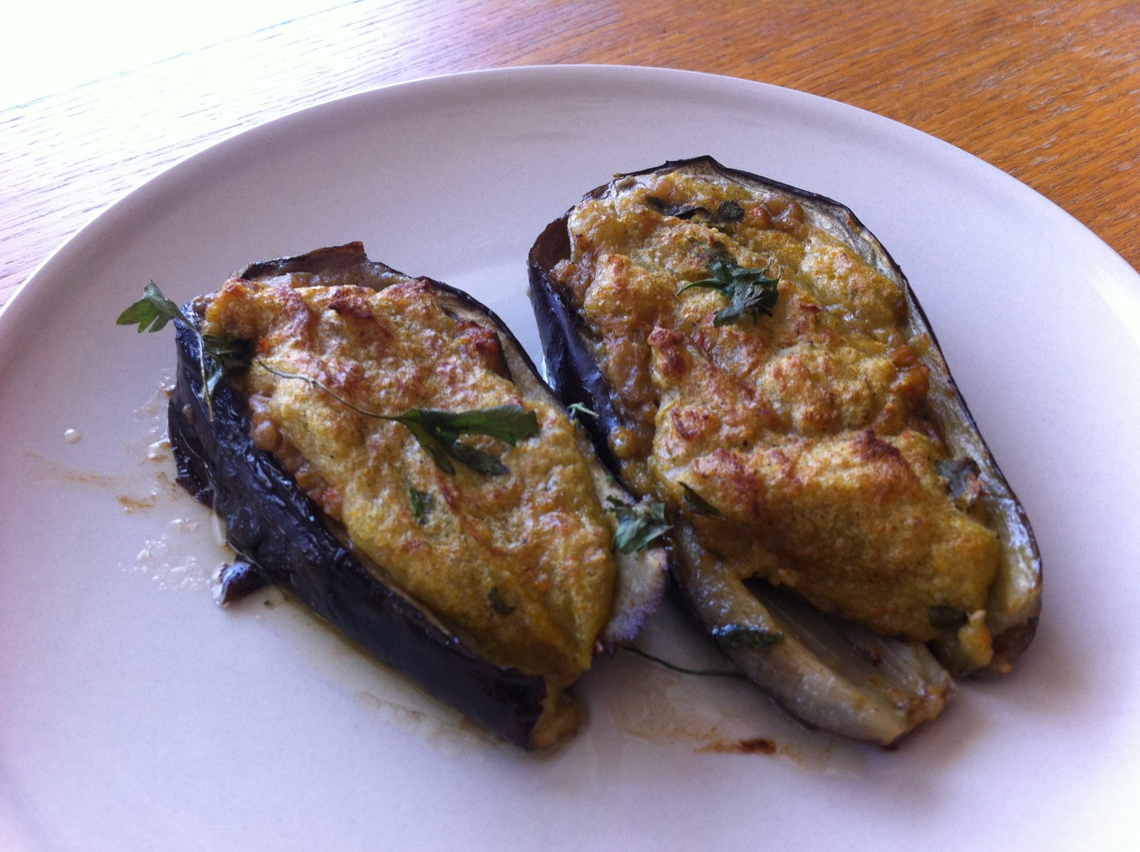 Eggplants papoutsakia stuffed with vegetable puree - Greek 